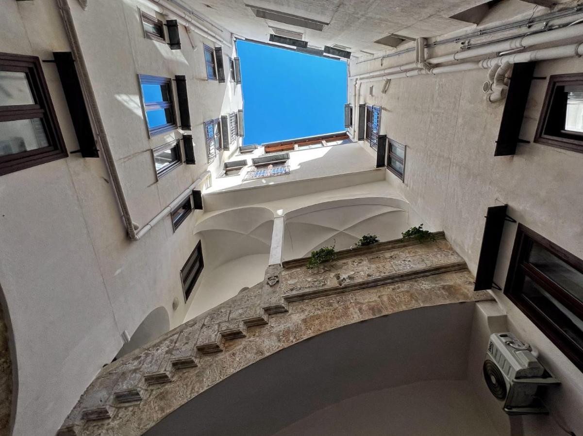 Sant'Andrea - Luxury Rooms In Vucciria Palermo Exteriör bild