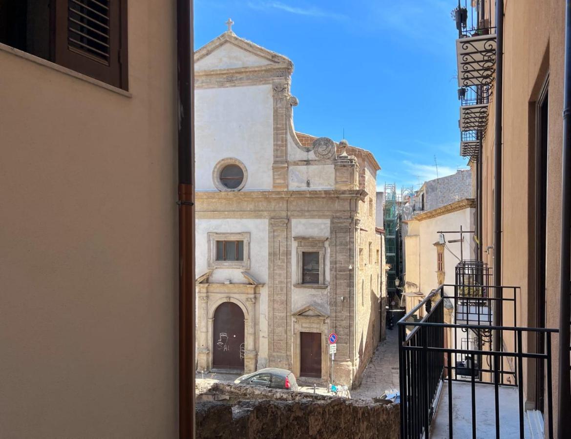 Sant'Andrea - Luxury Rooms In Vucciria Palermo Exteriör bild
